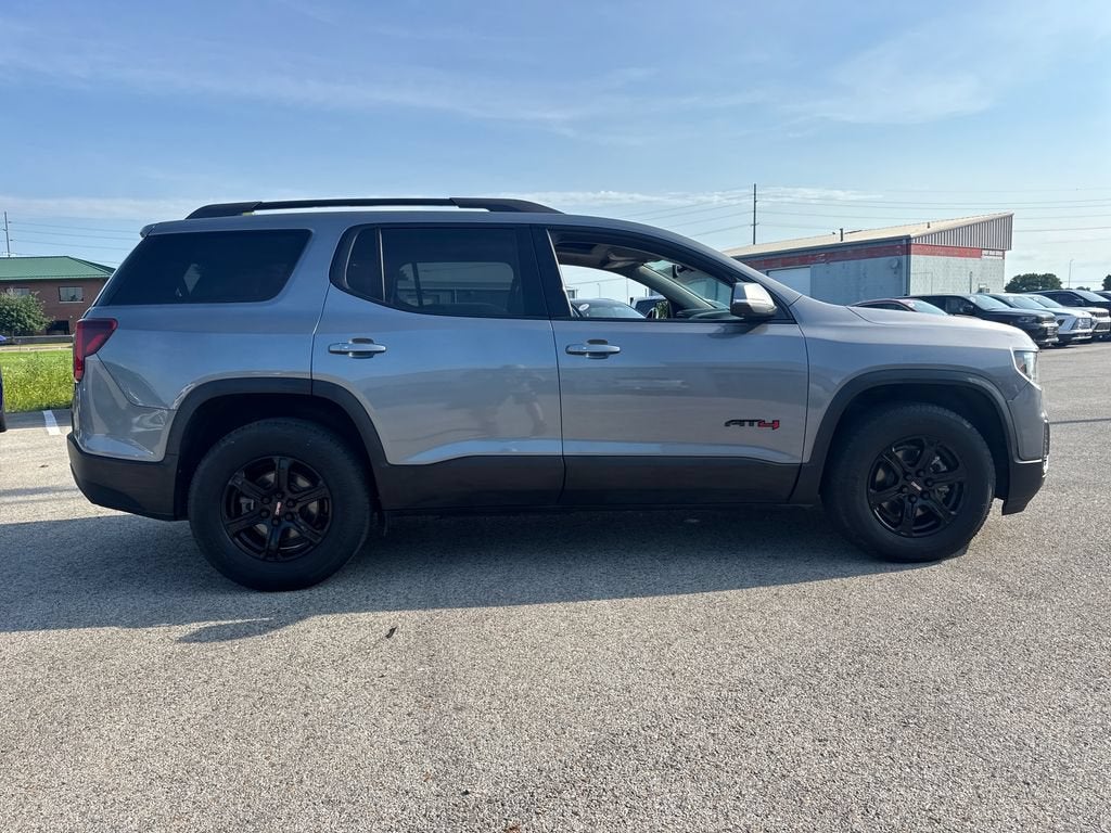 2021 GMC Acadia AT4