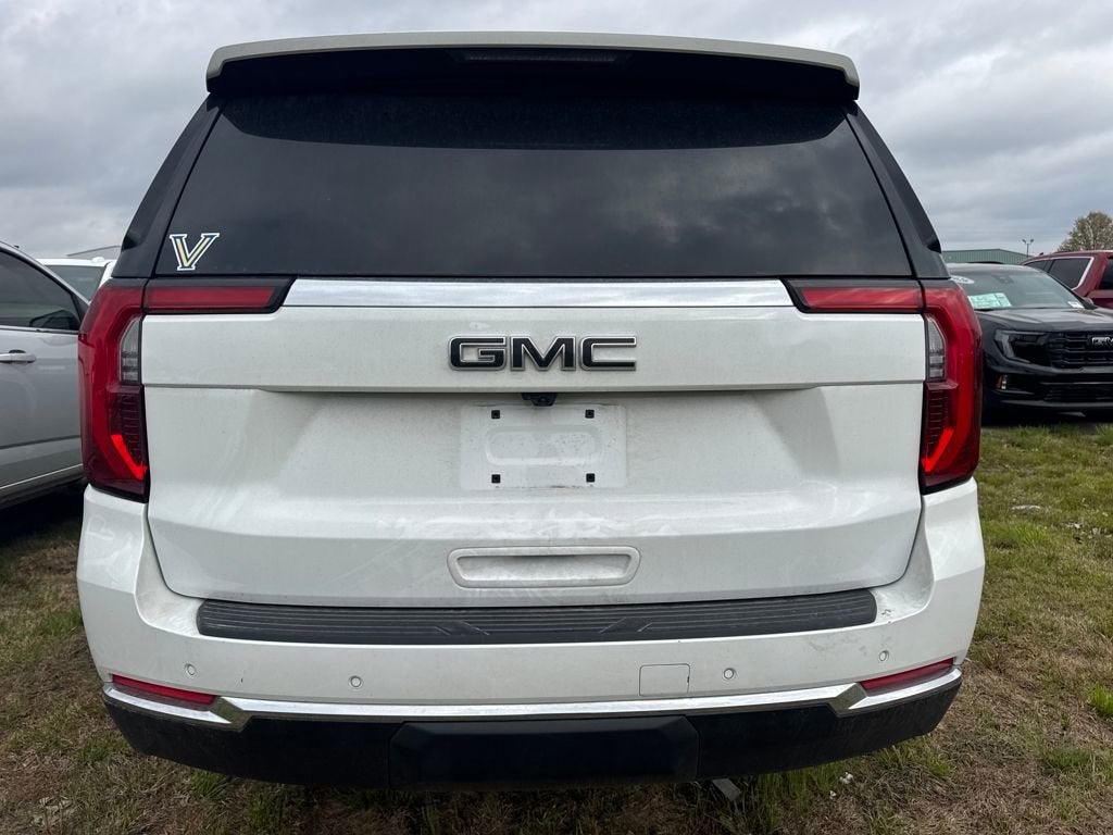 2025 GMC Yukon Elevation