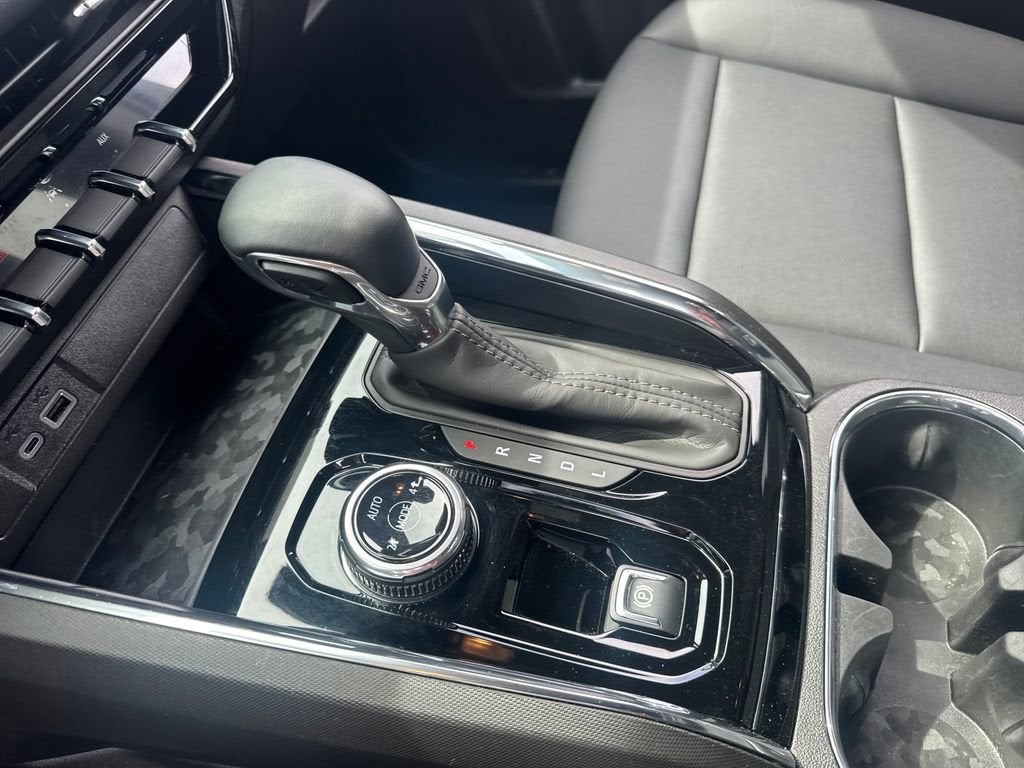 2025 GMC Canyon Elevation