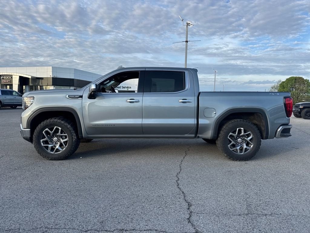 2023 GMC Sierra 1500 SLT