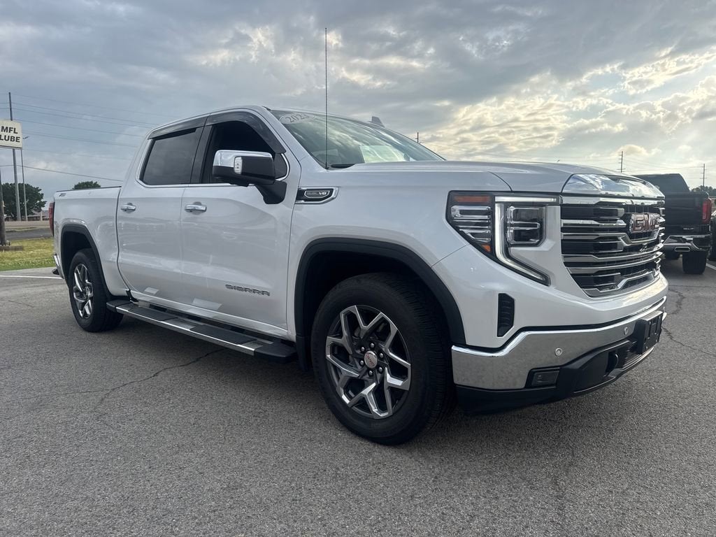 2023 GMC Sierra 1500 SLT