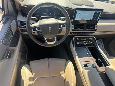 2024 Lincoln Navigator L Reserve
