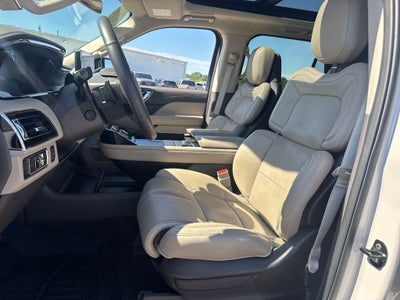2024 Lincoln Navigator L Reserve