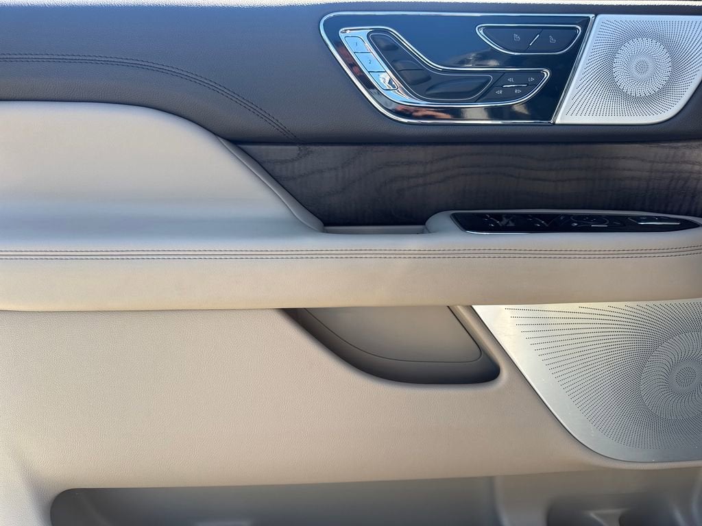 2024 Lincoln Navigator L Reserve