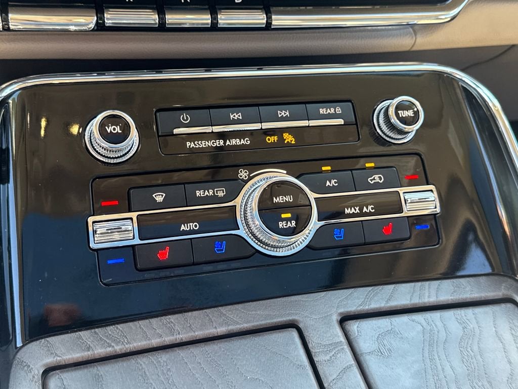 2024 Lincoln Navigator L Reserve