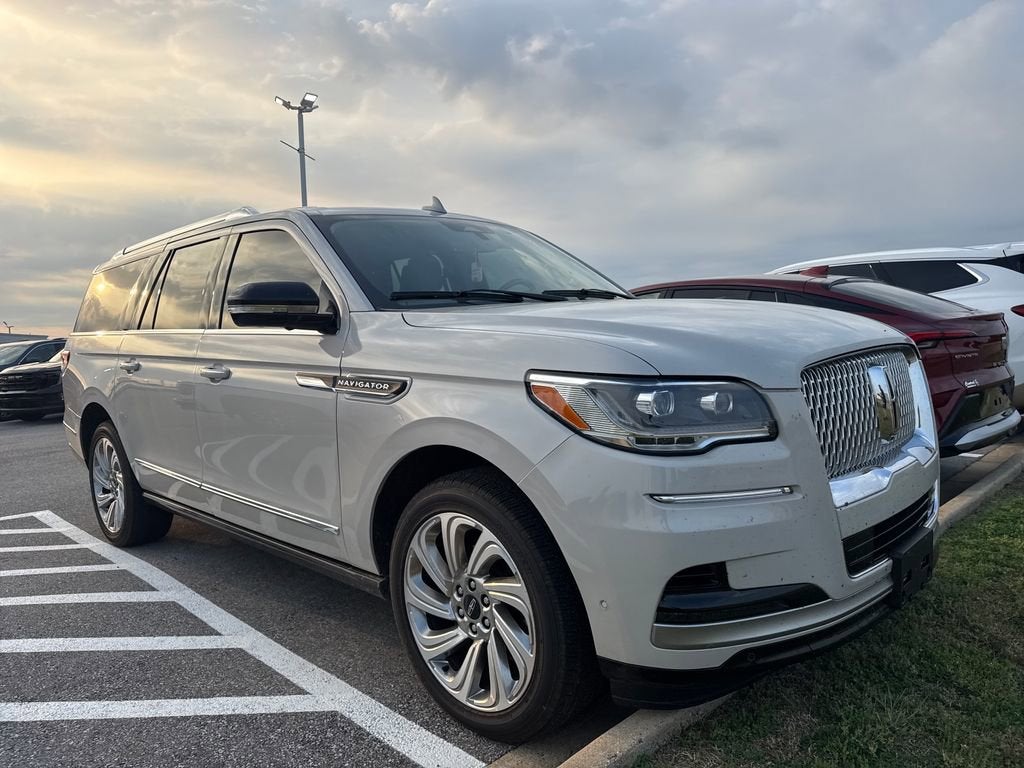 2024 Lincoln Navigator L Reserve