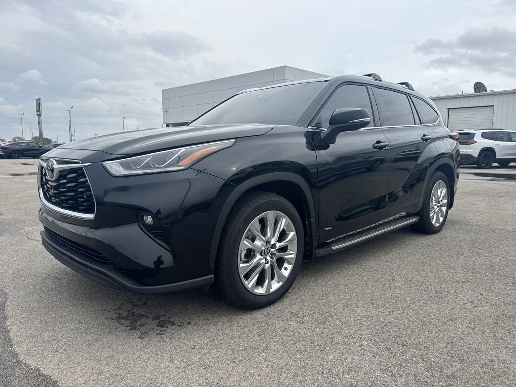2025 Toyota Highlander Hybrid Limited