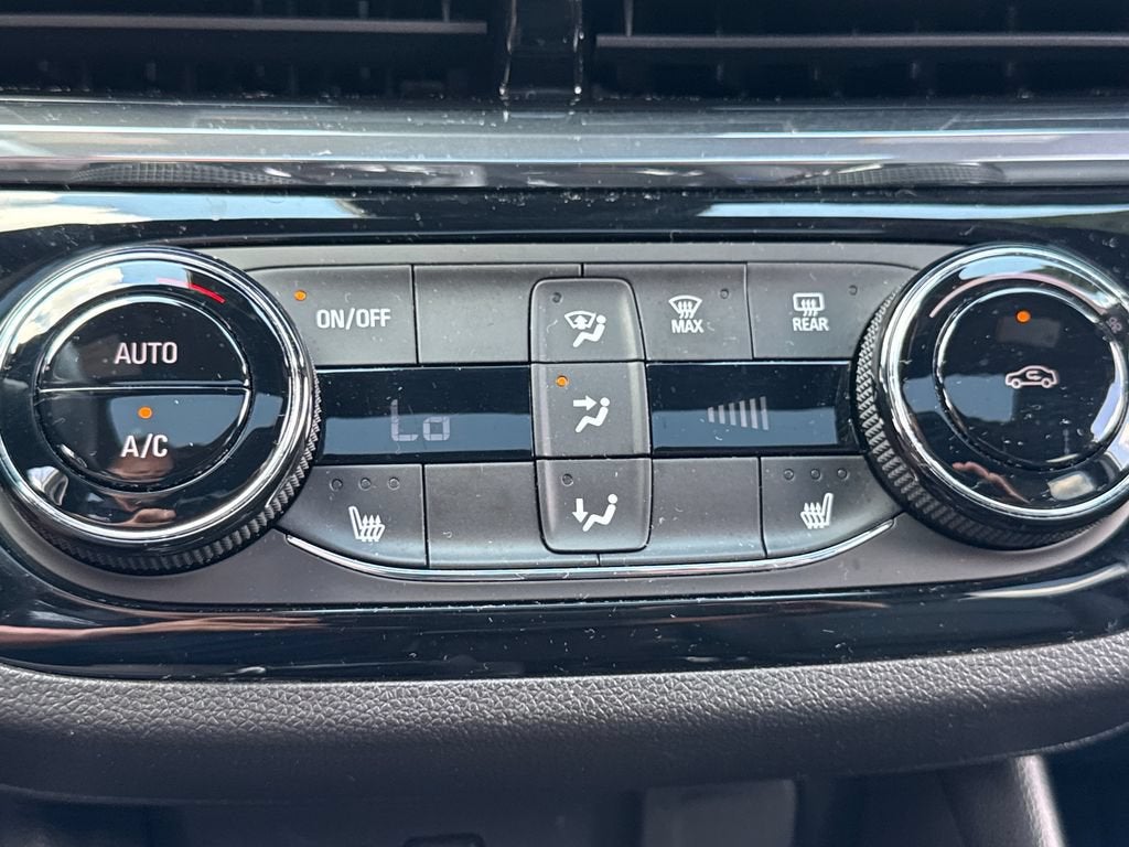 2025 Buick Envista Sport Touring
