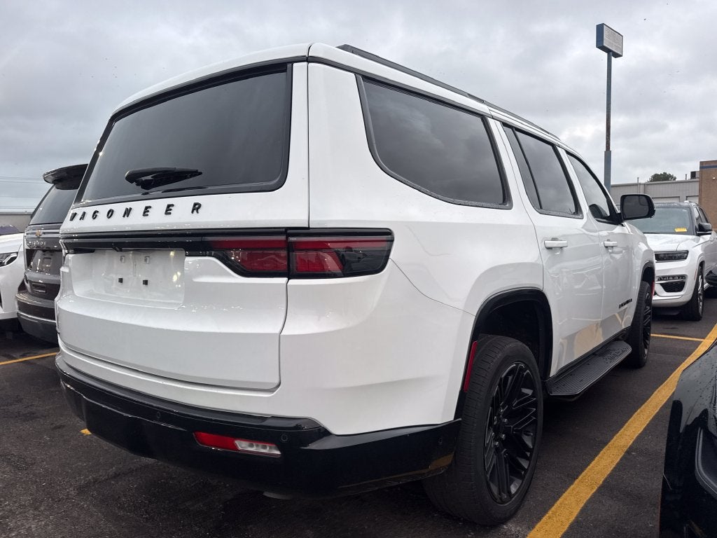 2022 Jeep Wagoneer Series III Carbide
