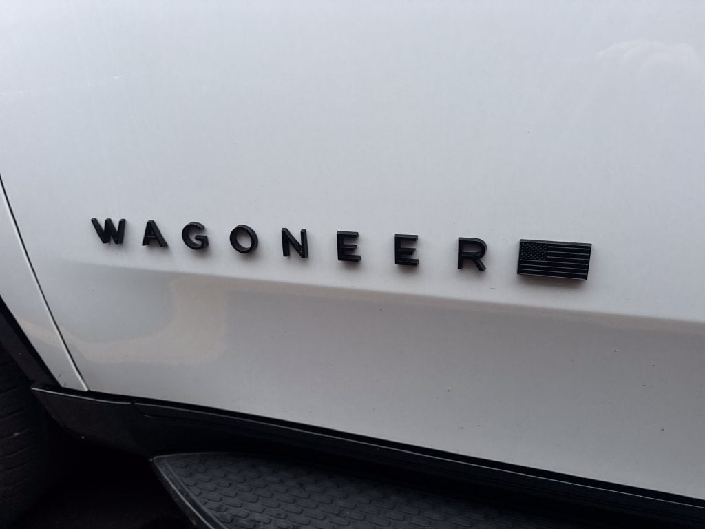 2022 Jeep Wagoneer Series III Carbide