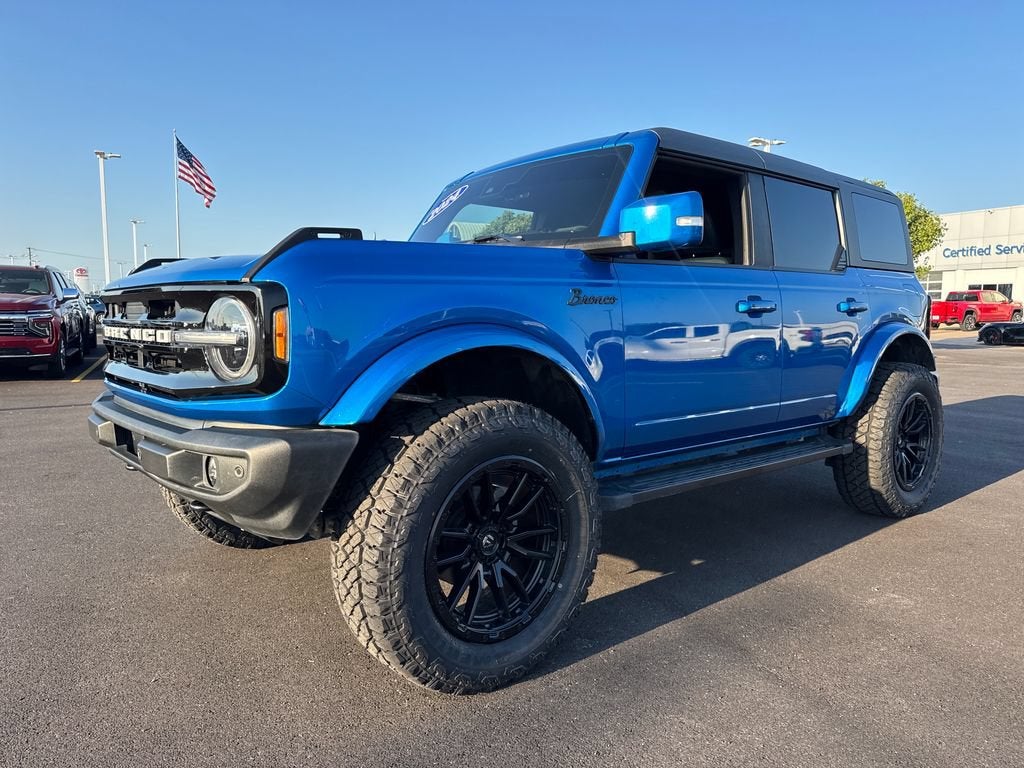 2024 Ford Bronco Outer Banks