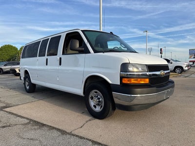 2024 Chevrolet Express Passenger 3500 1LT