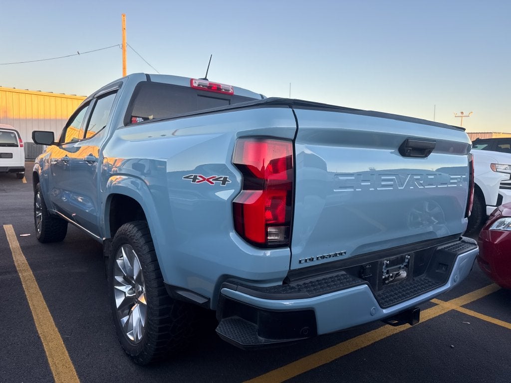 2025 Chevrolet Colorado WT/LT