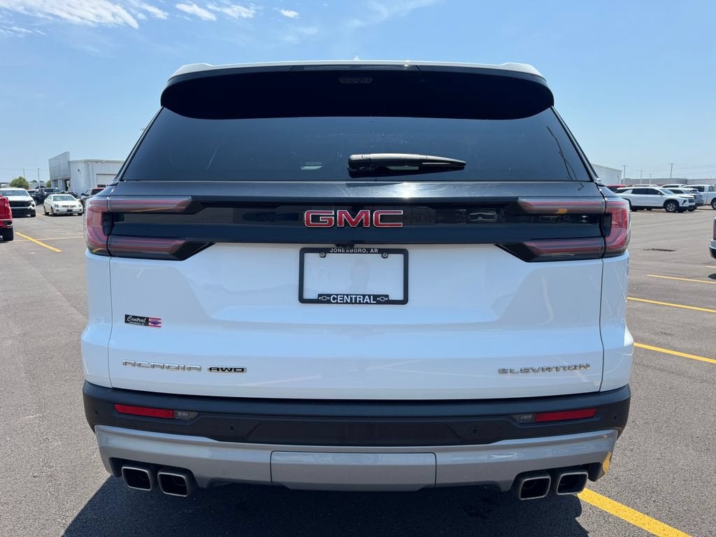 2026 GMC Acadia Elevation