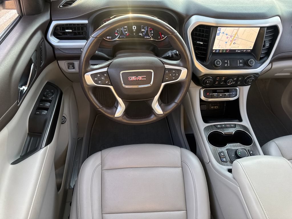 2021 GMC Acadia SLT