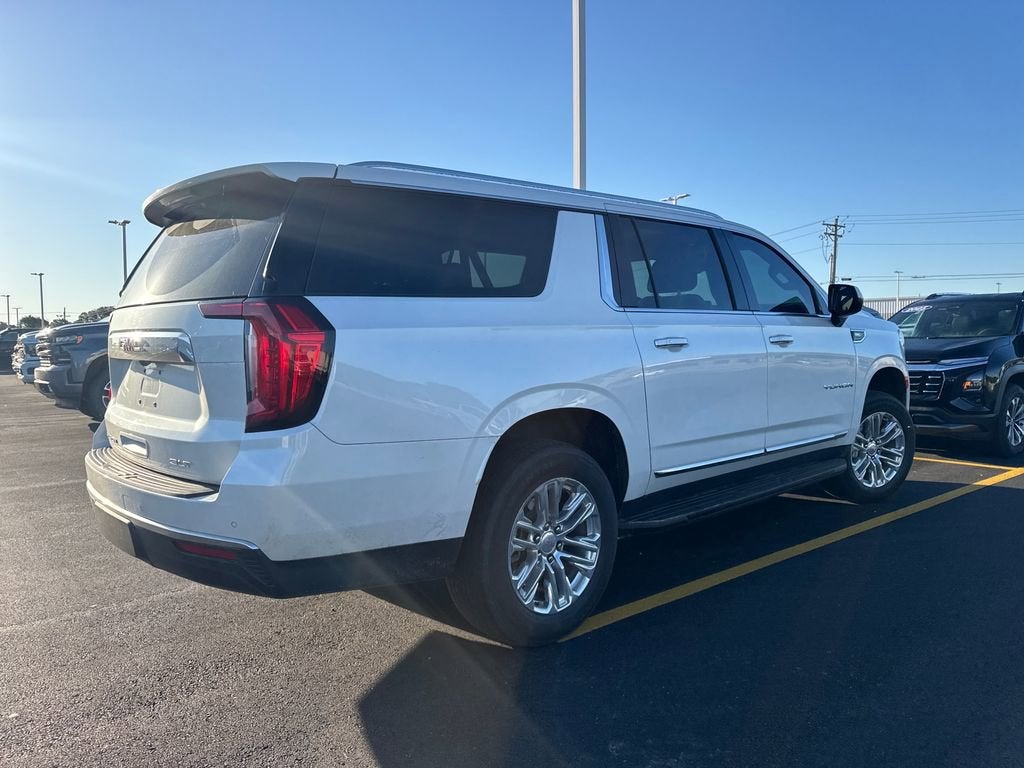 2023 GMC Yukon XL SLT