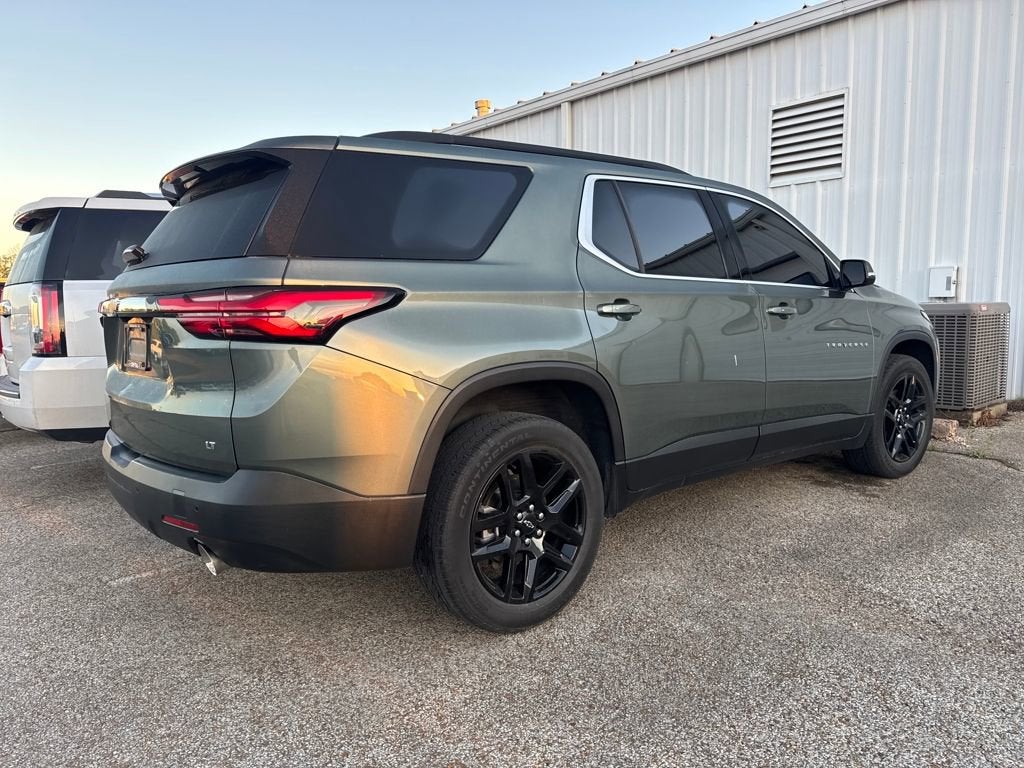 2022 Chevrolet Traverse LT Cloth