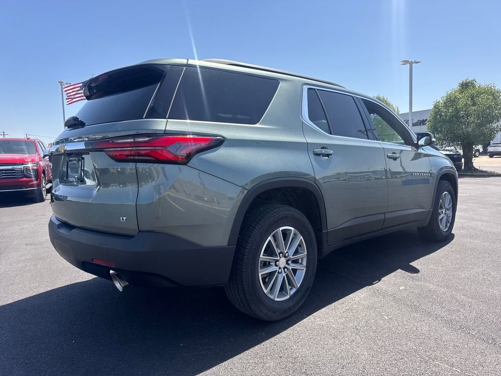 2023 Chevrolet Traverse LT Leather