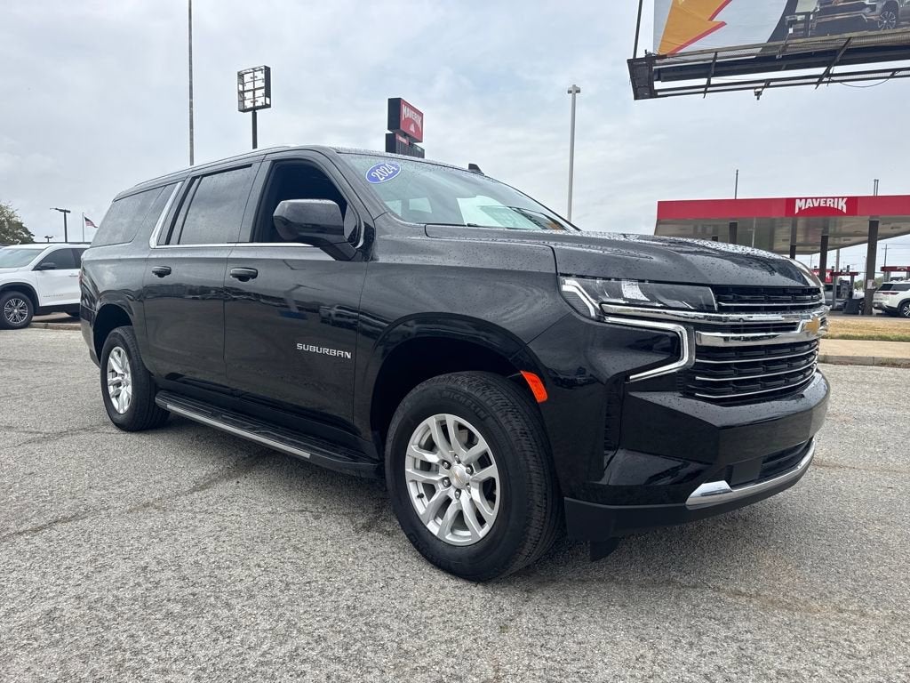 2024 Chevrolet Suburban LT