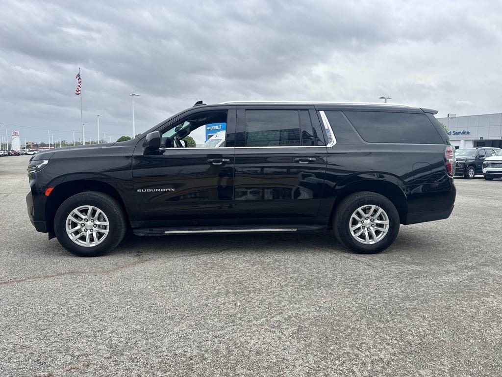 2024 Chevrolet Suburban LT