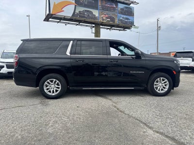 2024 Chevrolet Suburban LT