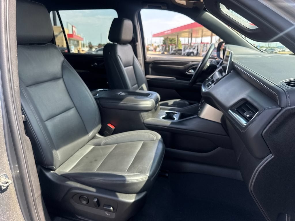 2022 Chevrolet Suburban LT