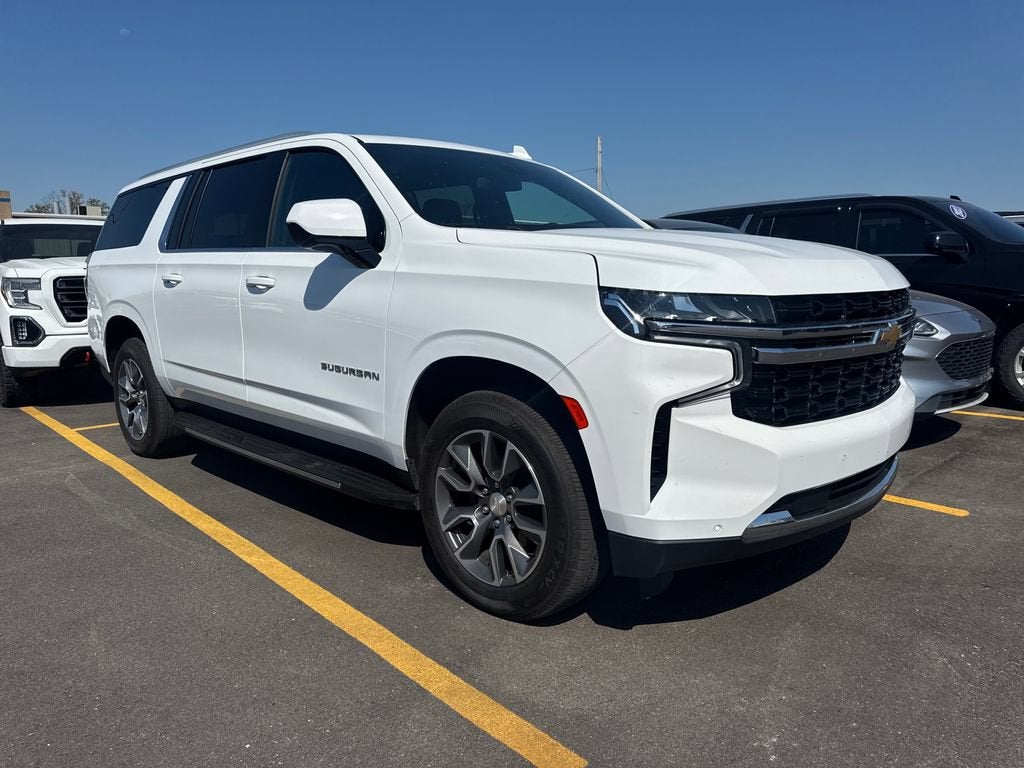 2023 Chevrolet Suburban LS