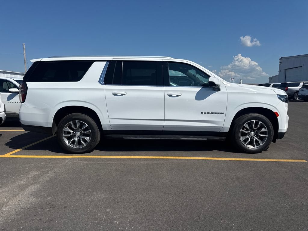 2023 Chevrolet Suburban LS