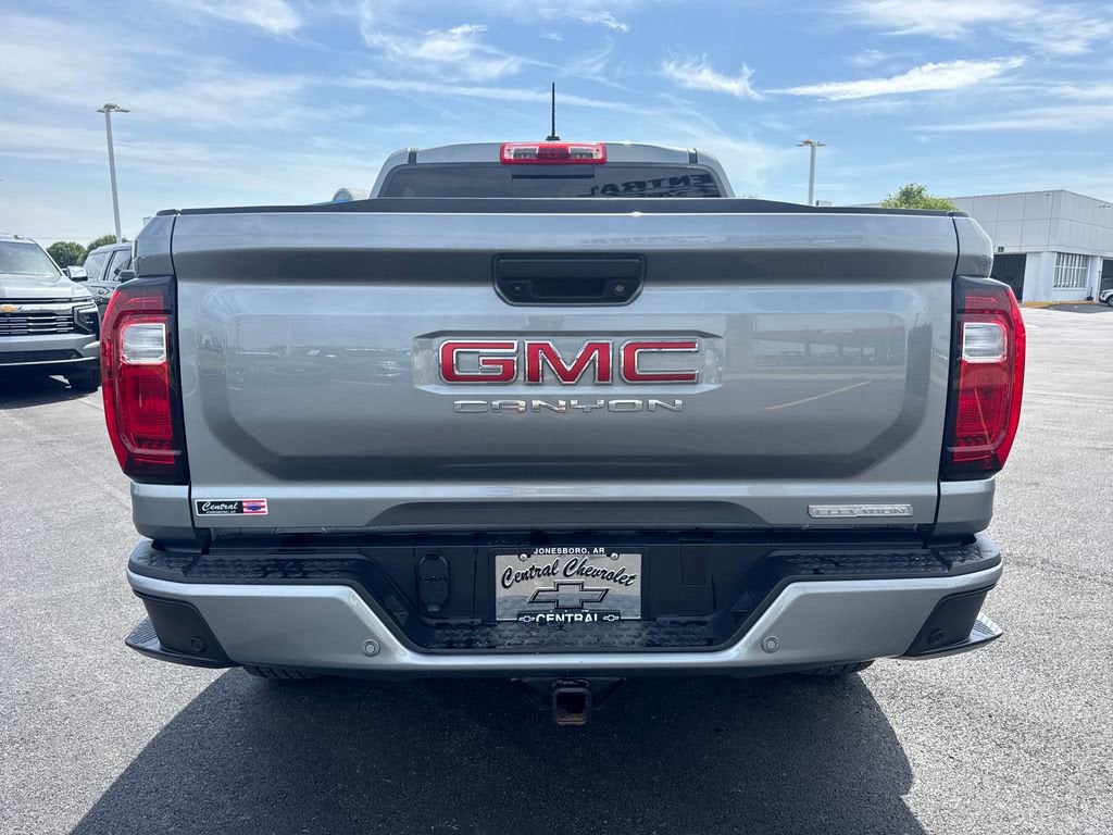 2025 GMC Canyon Elevation