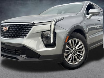 2025 Cadillac XT4 Premium Luxury