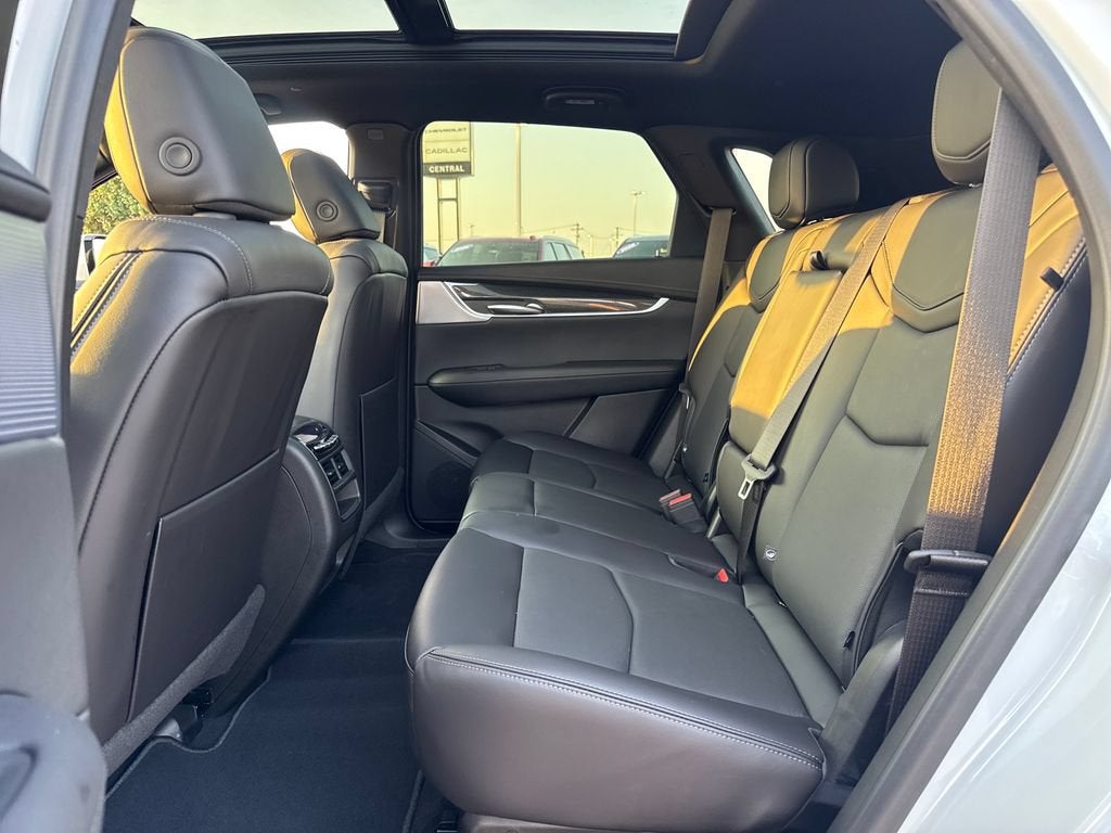 2026 Cadillac XT5 Sport