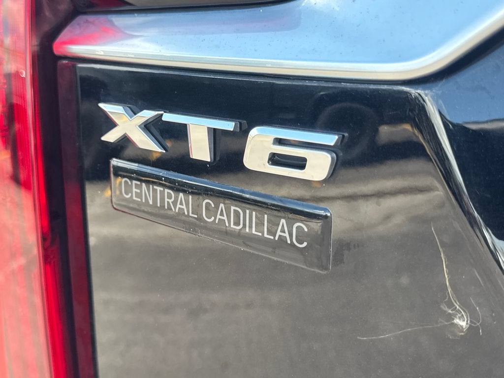 2024 Cadillac XT6 Luxury
