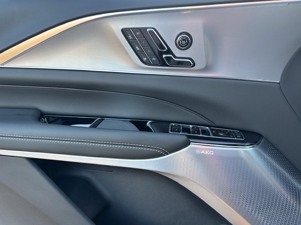 2027 Cadillac LYRIQ Premium Sport