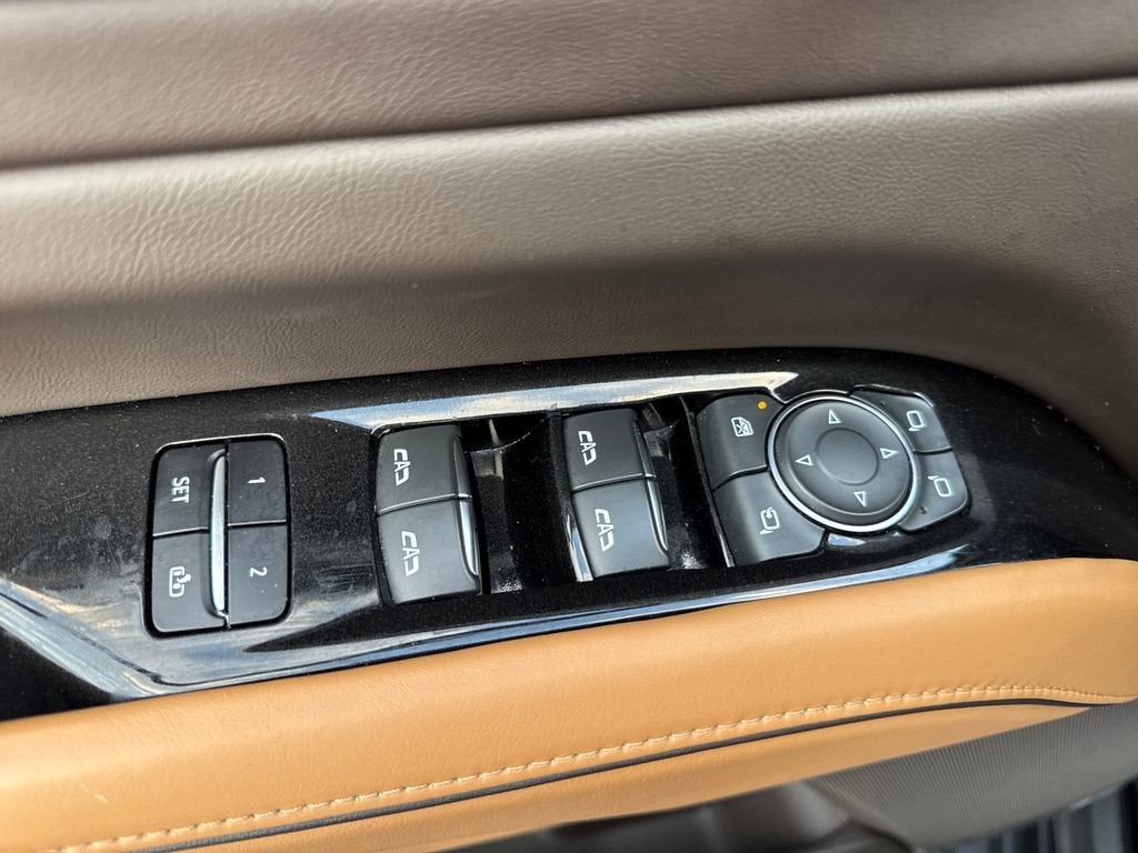 2022 Cadillac Escalade ESV Premium Luxury