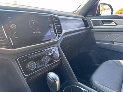 2023 Volkswagen Atlas Cross Sport 3.6L V6 SE w/Technology
