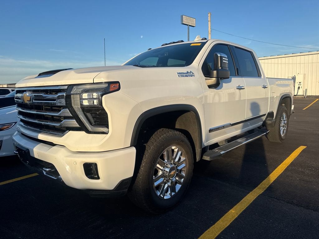 2024 Chevrolet Silverado HD High Country 4WD Crew Cab Standard Box's photo