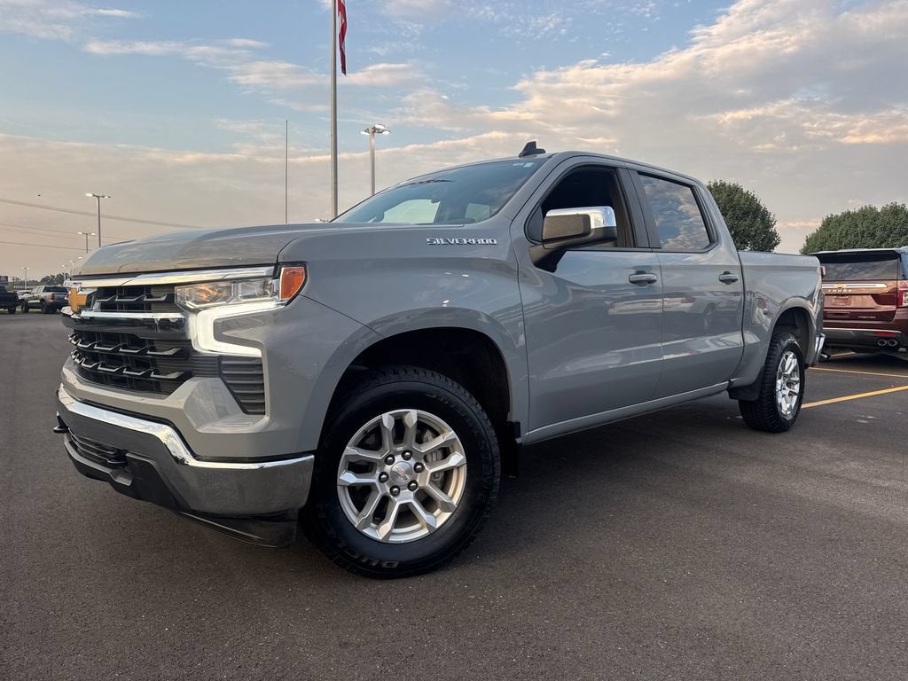 2024 Chevrolet Silverado 1500 LT