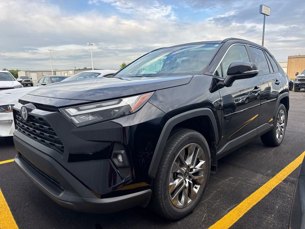 2022 Toyota RAV4 XLE Premium FWD's photo