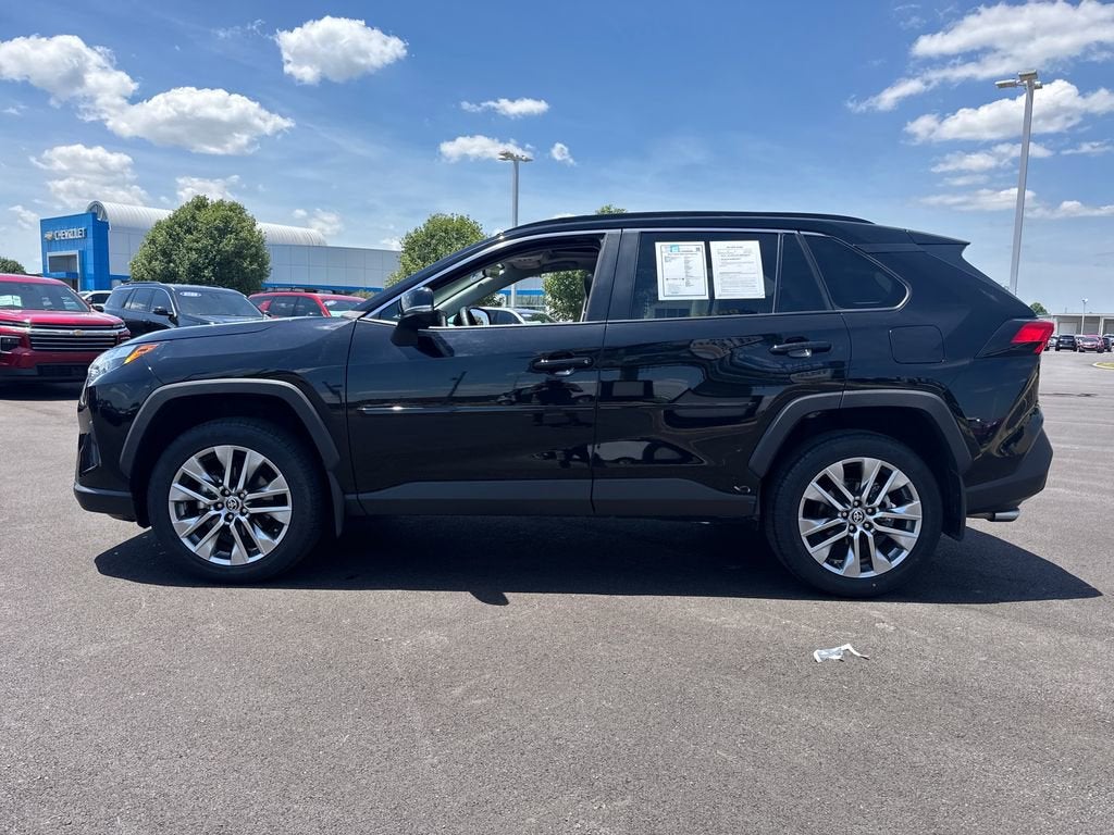 2022 Toyota RAV4 XLE Premium