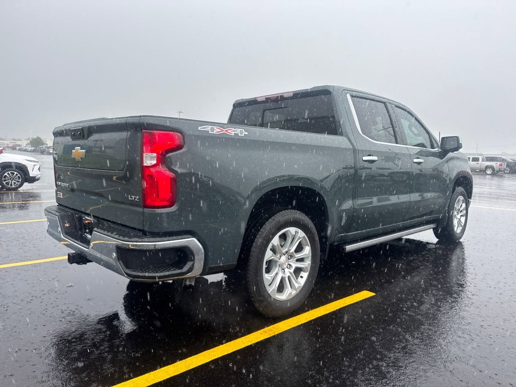 2025 Chevrolet Silverado 1500 LTZ