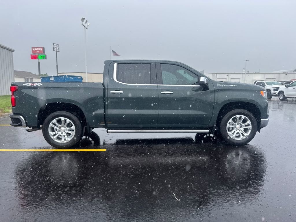 2025 Chevrolet Silverado 1500 LTZ