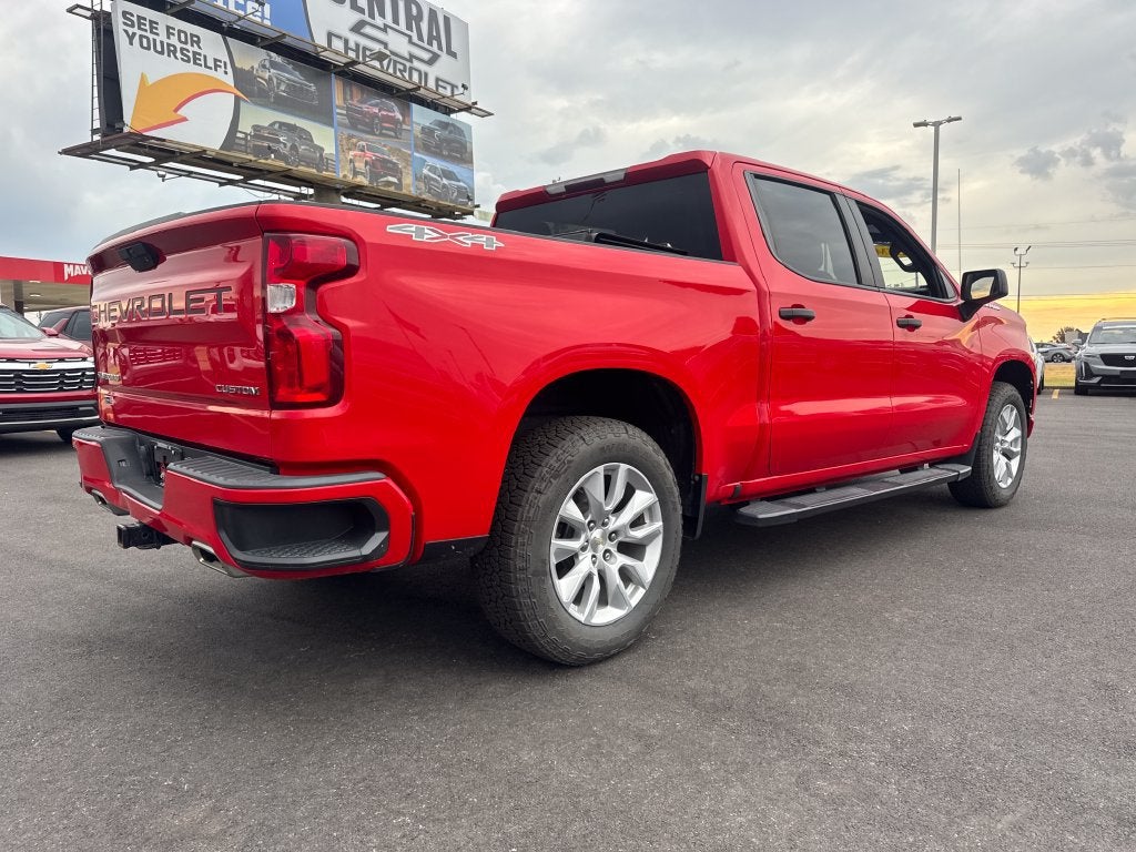 2020 Chevrolet Silverado 1500 Custom