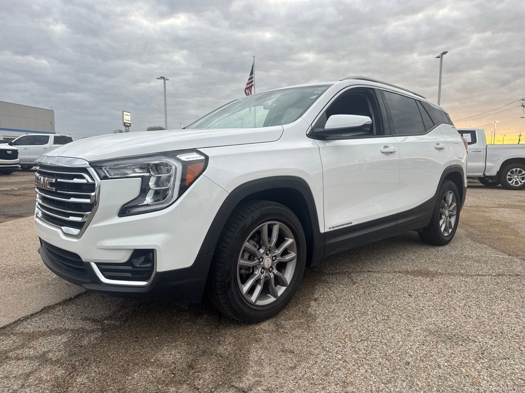 2024 GMC Terrain SLT