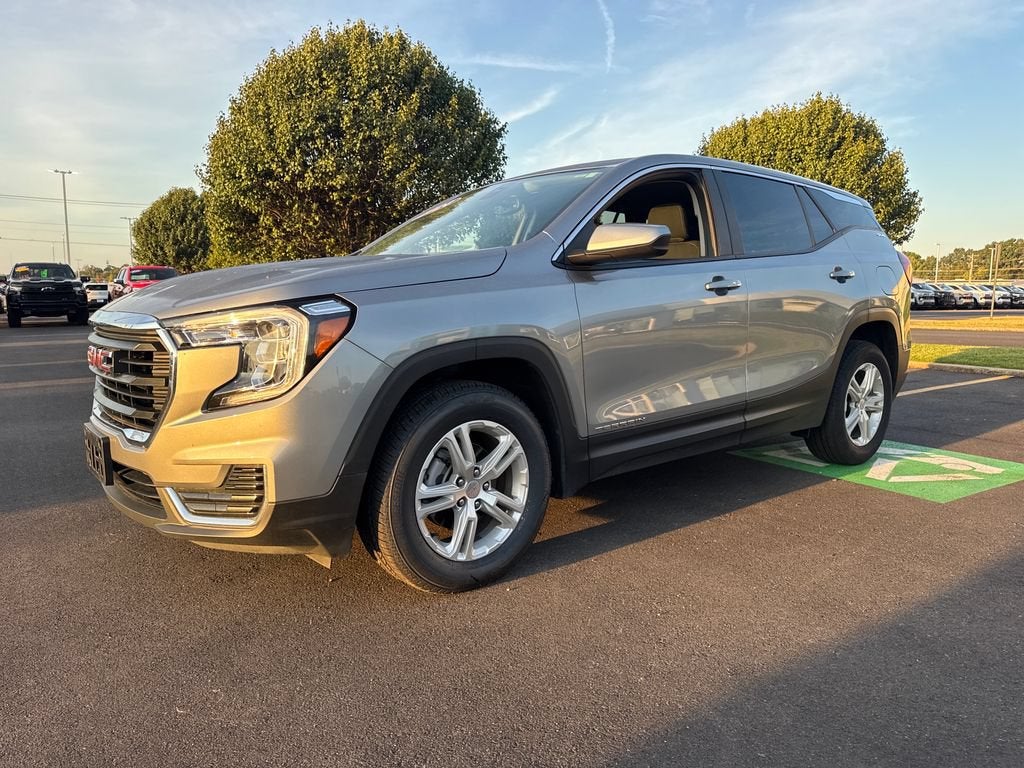 2024 GMC Terrain SLE