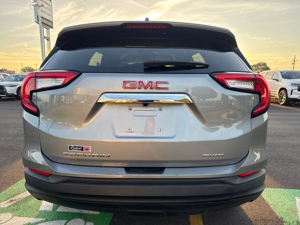 2024 GMC Terrain SLE