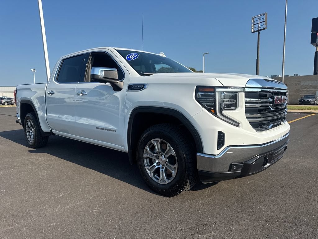 2025 GMC Sierra 1500 SLT