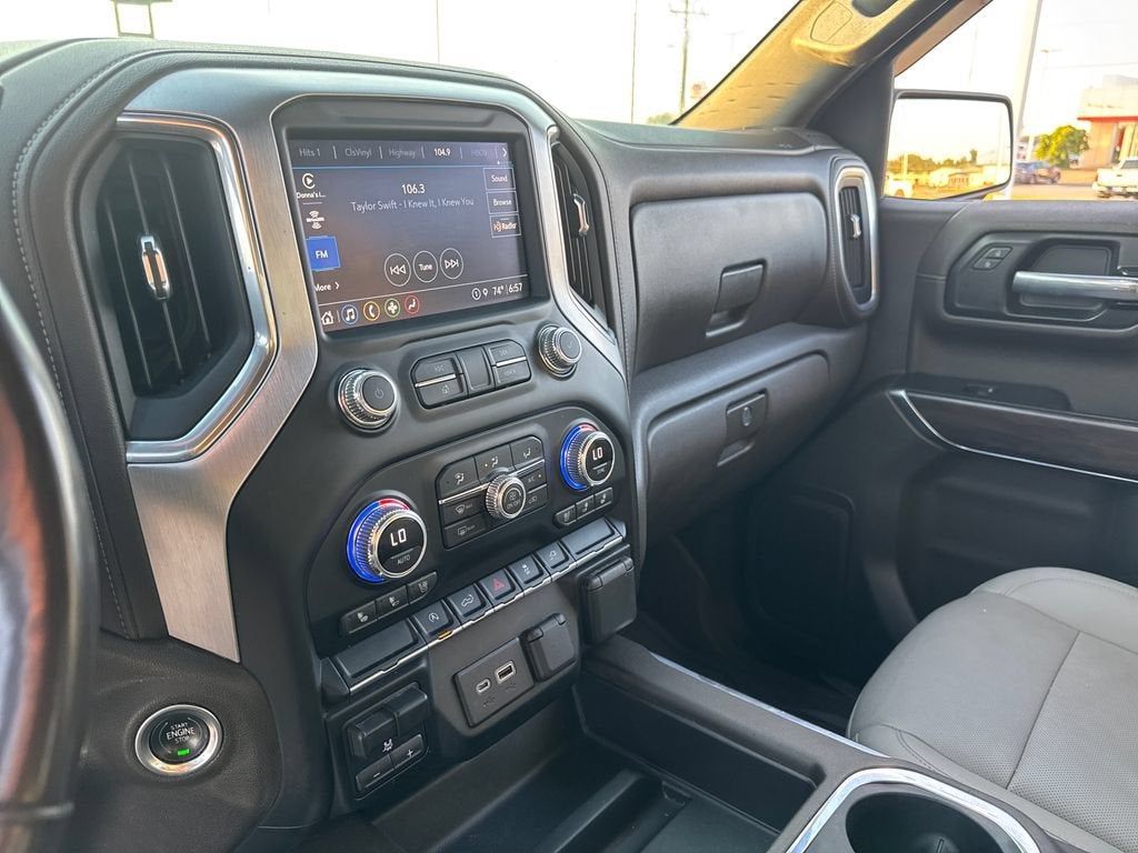2021 GMC Sierra 1500 SLT