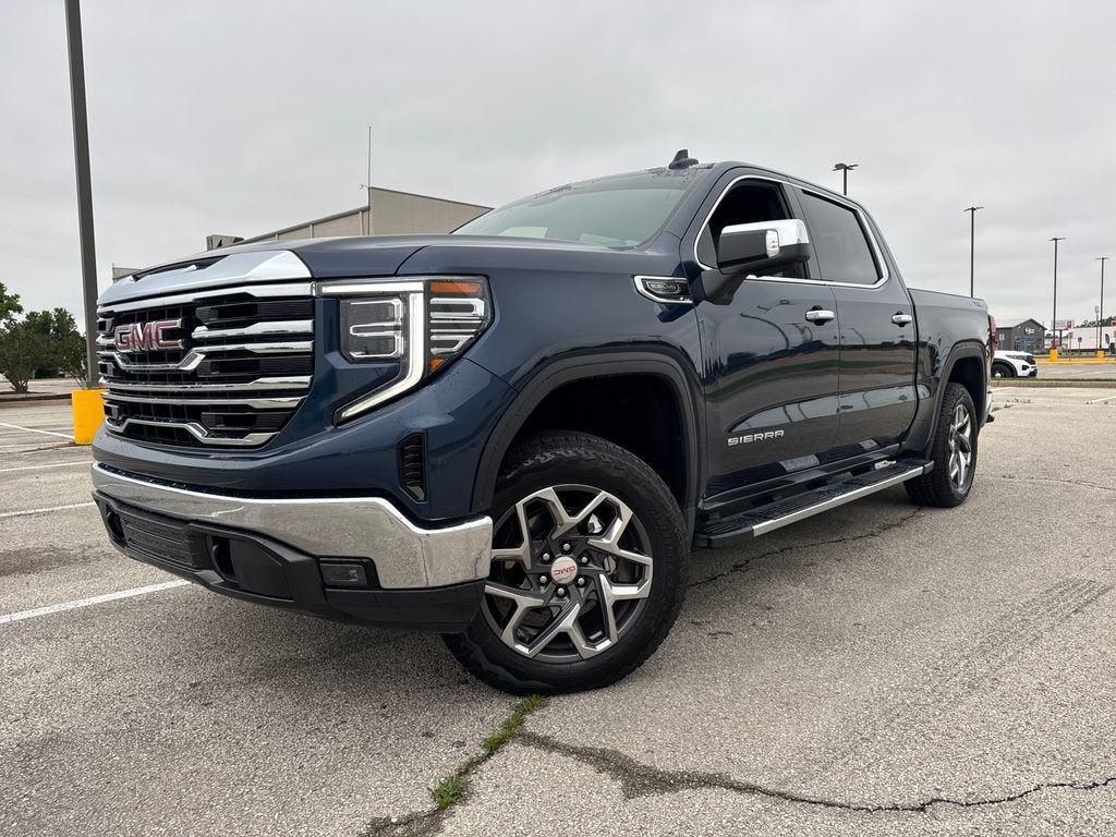 2023 GMC Sierra 1500 SLT