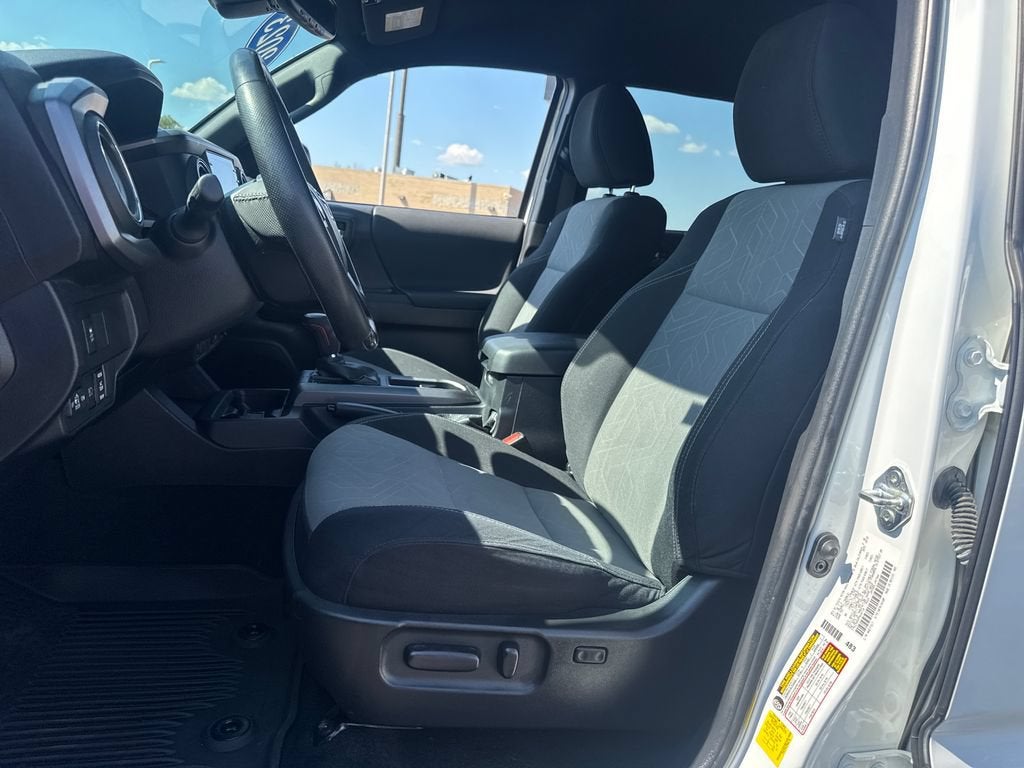 2023 Toyota Tacoma 4WD SR