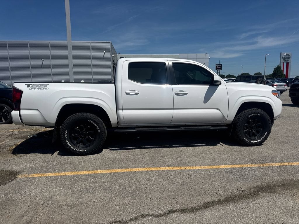 2022 Toyota Tacoma 2WD SR